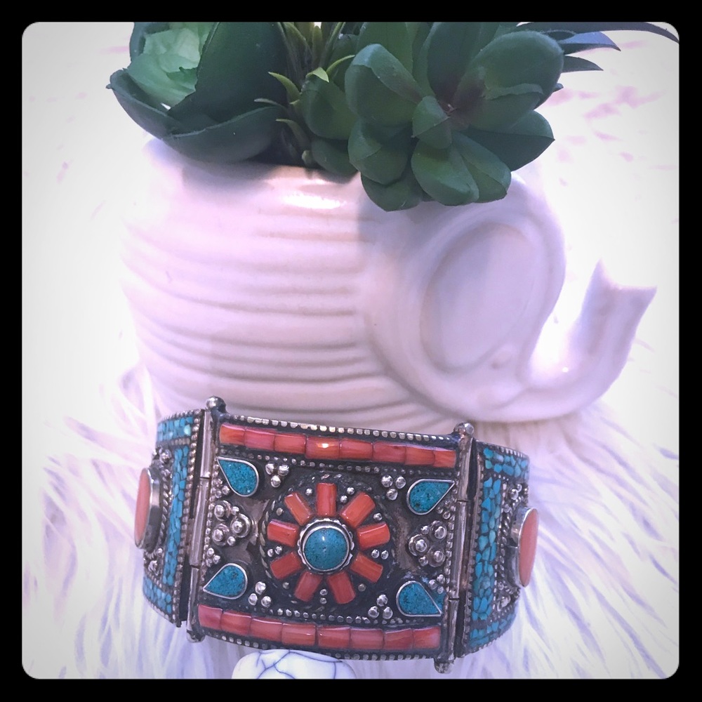 ***SOLD*** Beautiful multicolored bangle bracelet.